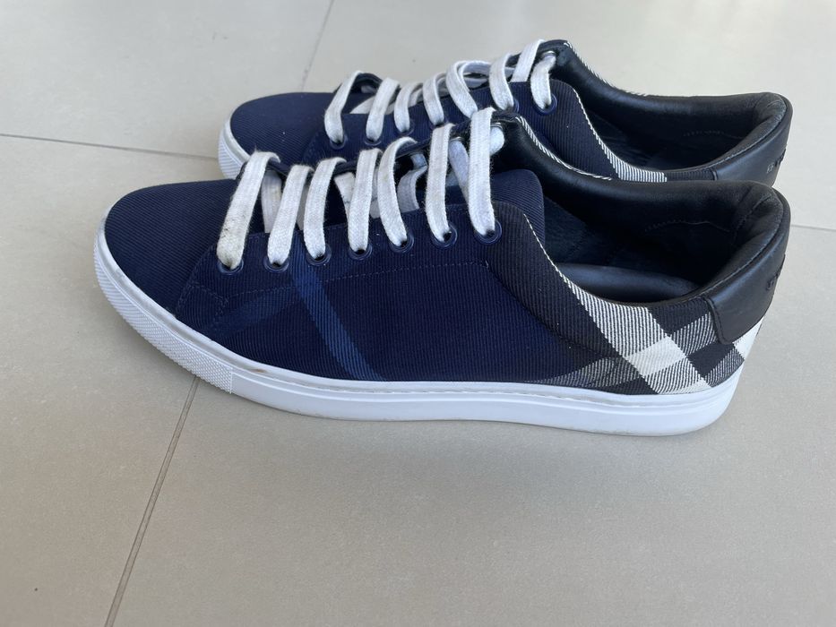 Burberry check sneakers 39