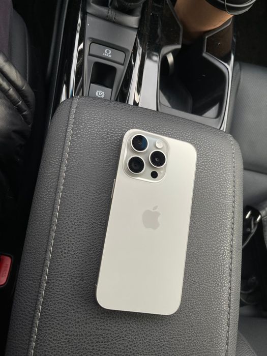 Iphone 15 pro,256 gb