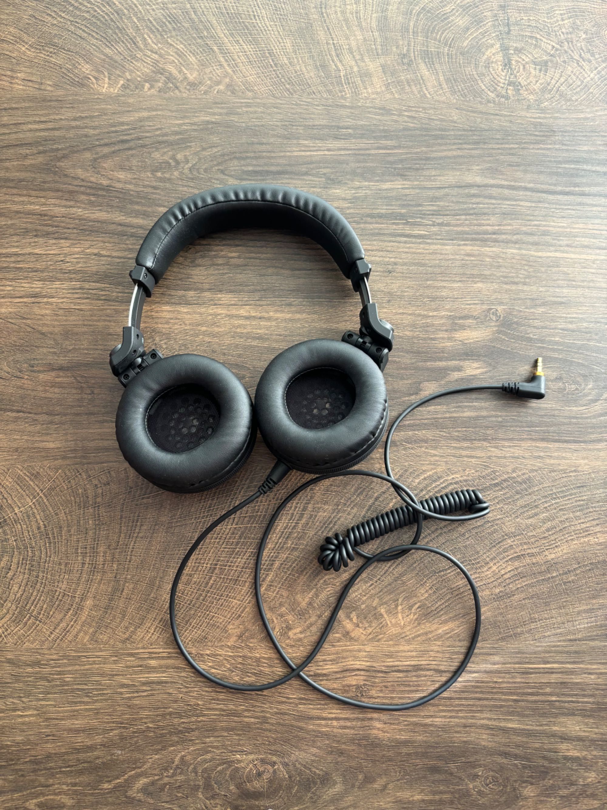 DJ Конзола Pioneer DDJ-Flx400 с кутия + слушалки HDJ-X5
