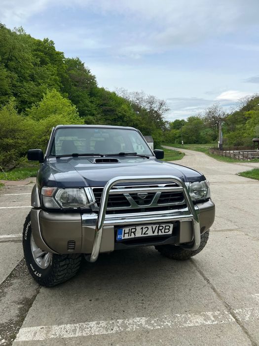 Nissan Patrol Y61 utilitar 4 locuri in carte