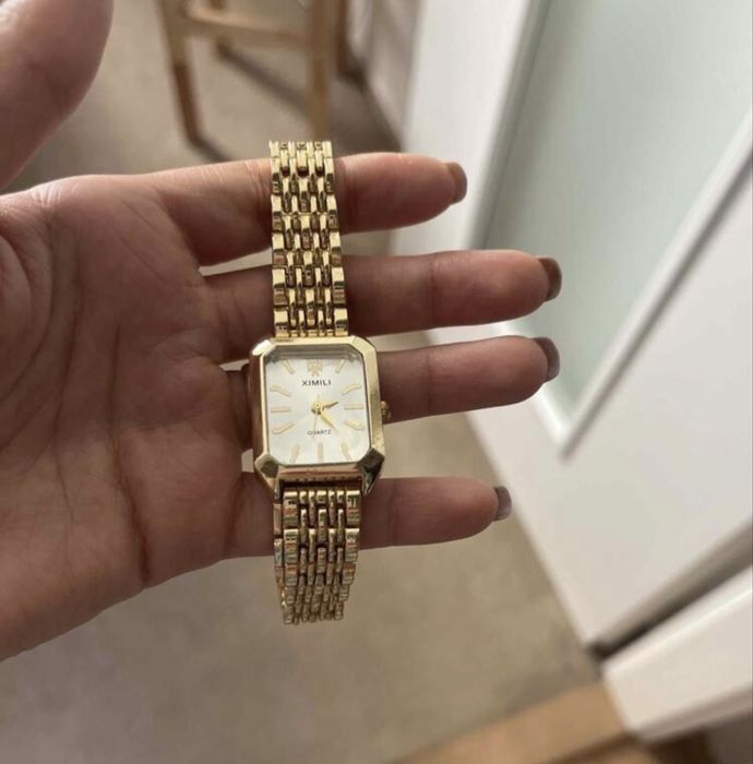 Златен часовник обикновен