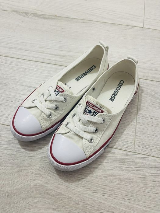 Tenesi Converse originali