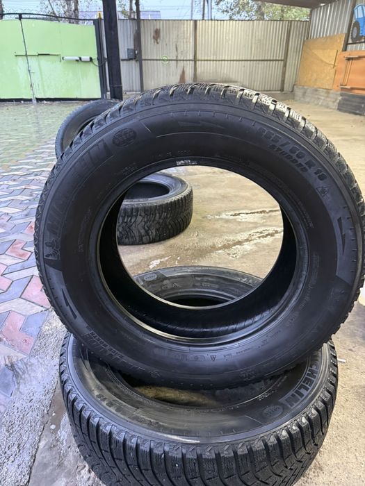 Продам зимний резину от прадо 150