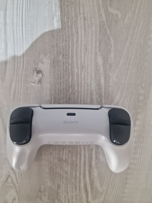 Vand contrloller ps5 ca nou