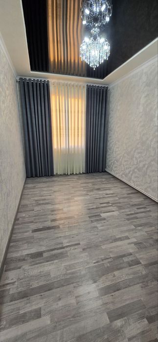 Navoiy shaharda 2/4/5 uy sotiladi