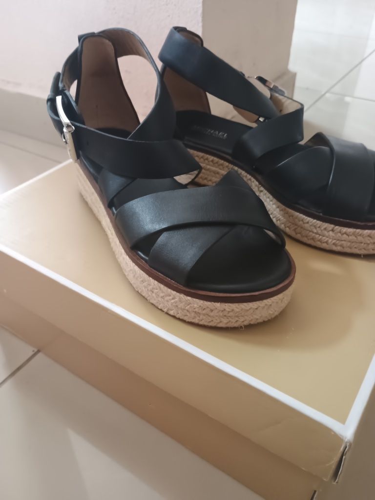 Сандали Michael kors 35 36