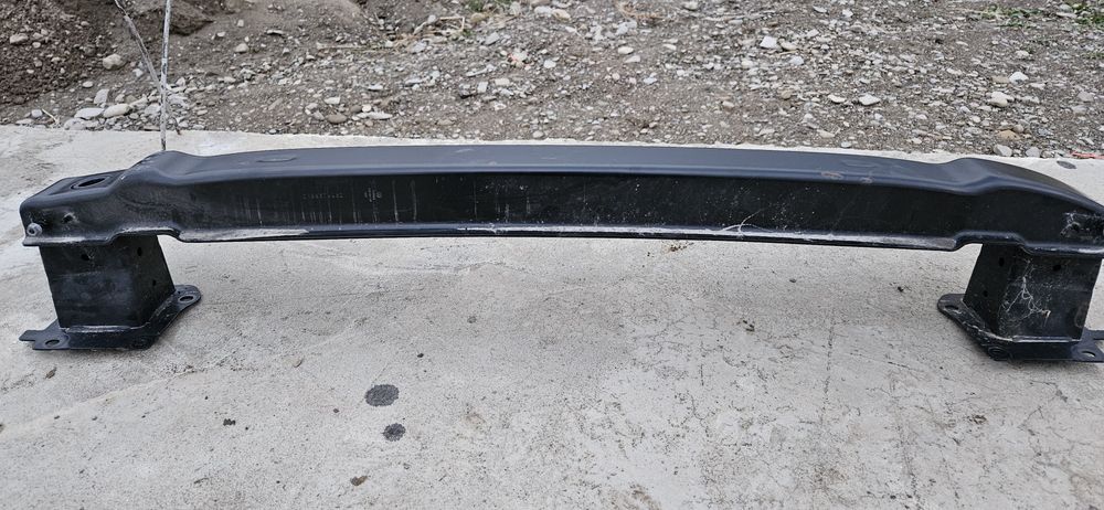 Armătură traversa Passat B 8.5