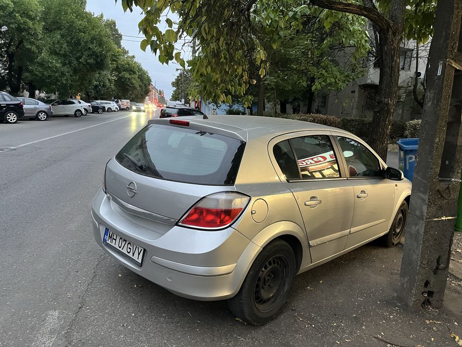 Opel Astra H, 2005, 1.4 benzina, 90 CP
