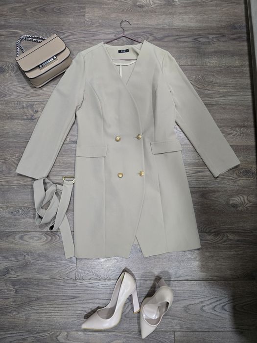 Стильное платье пиджак