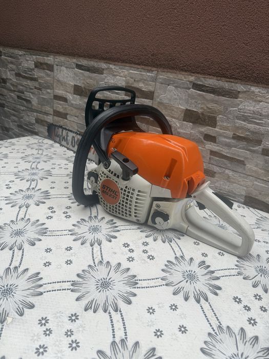 бензинова резачка за дърва STIHL MS 231