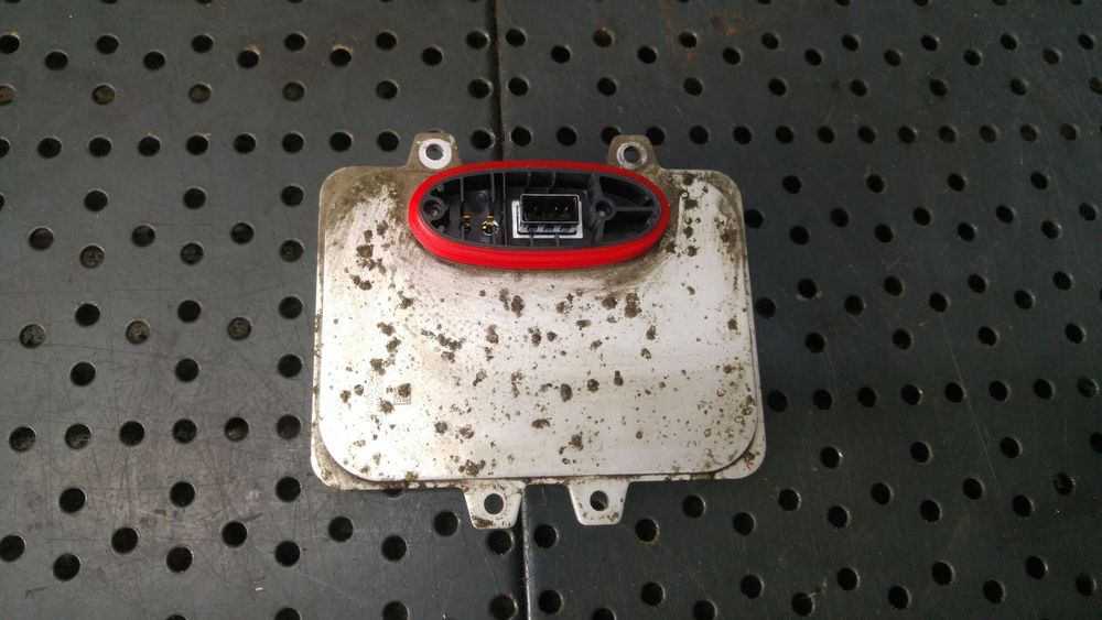 Balast xenon dreapta ford c max dm2 5dv009000000