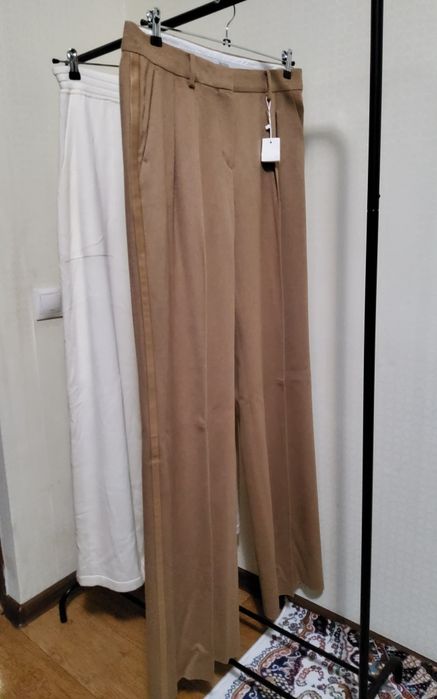 Продам Новый CALVIN Klein кашемир, Max mara