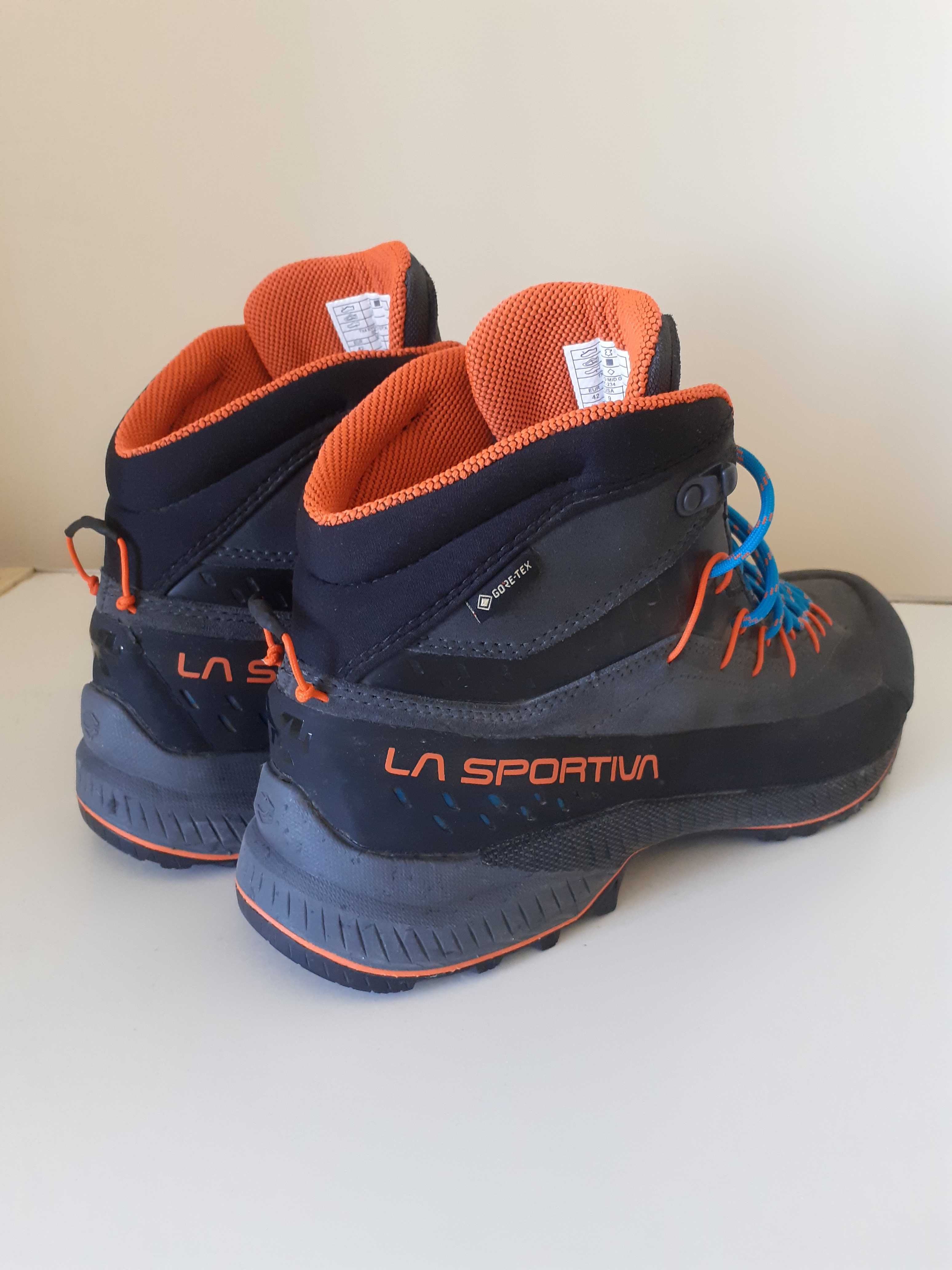 La Sportiva-туристически обувки