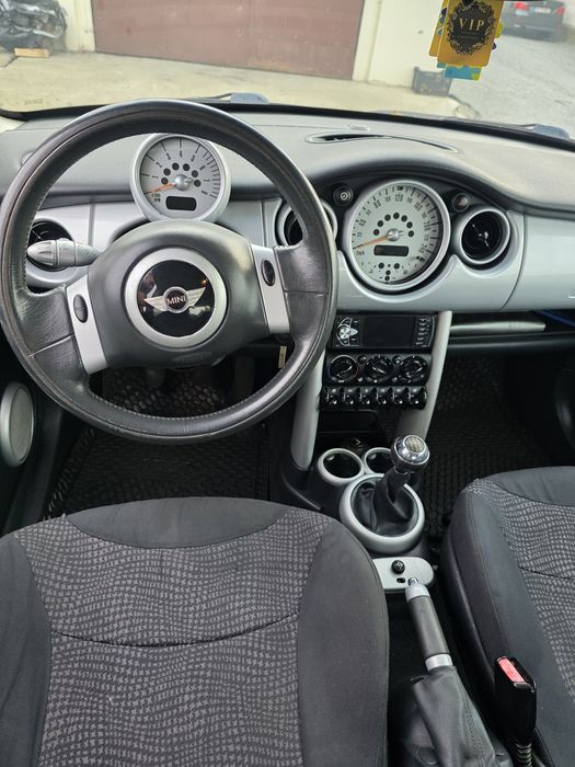 Mini cooper R50 1.6 benzina motor bmw adus din Germania