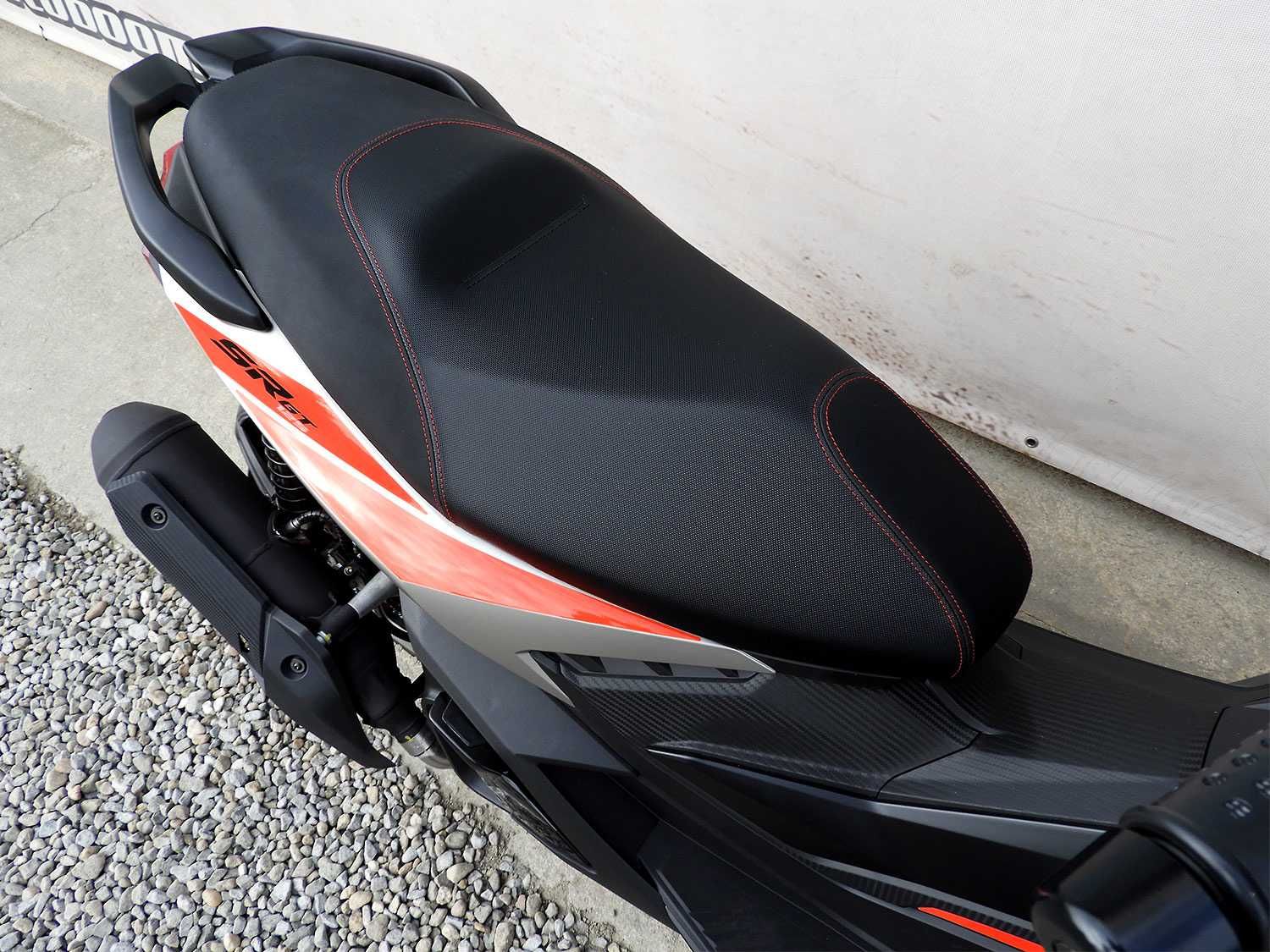 Scuter Aprilia SR GT Sport 125 E5+ 2025 | Rate | Leasing