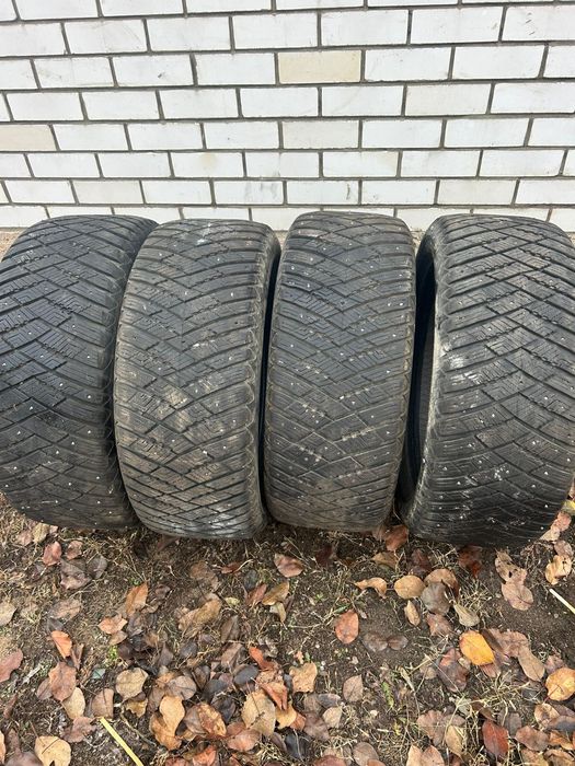 Продам б/у покрышки