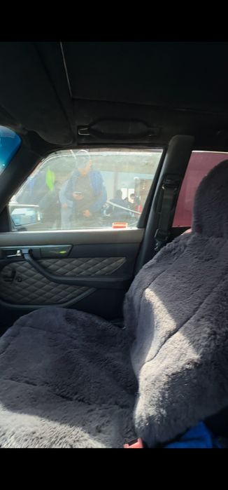 Мерседес бенц 126 дипломат