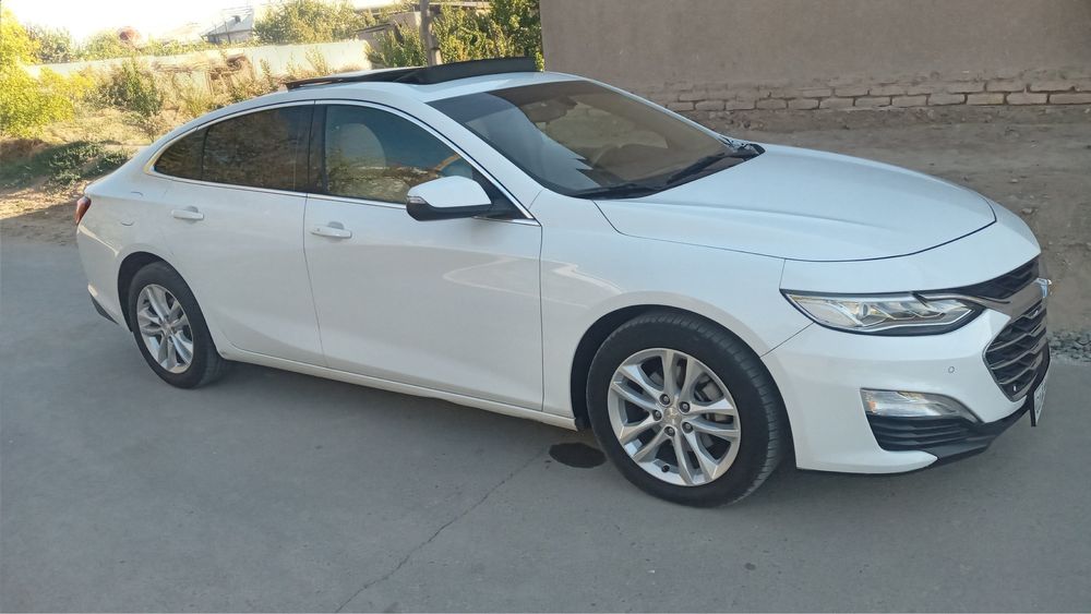 Malibu 2 1.5 Turbo sotiladi