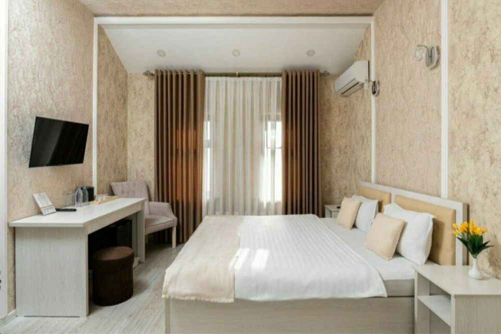 Mehmonxona bez zaks/ Hotel bez zaks /Gasnitsa