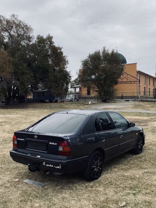 Nissan Primera P10 2.0