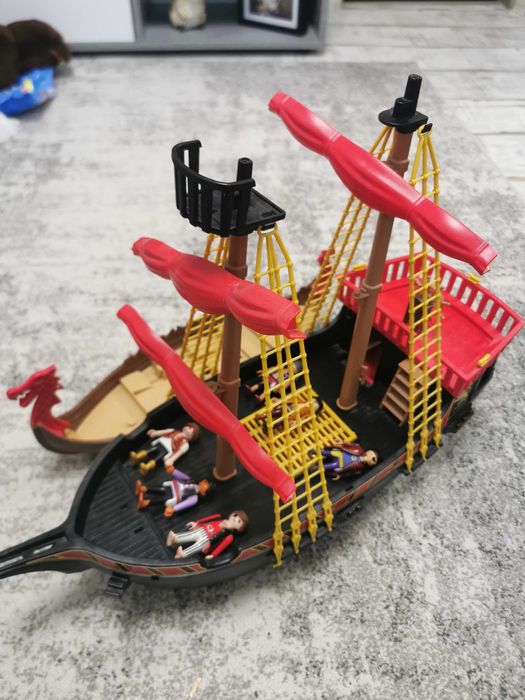 Barci playmobil si figurine