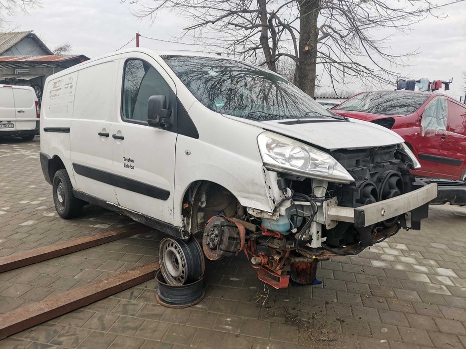 Dezmembrez Fiat Scudo Peugeot Expert Citroen Jumpy 2007 - 2016