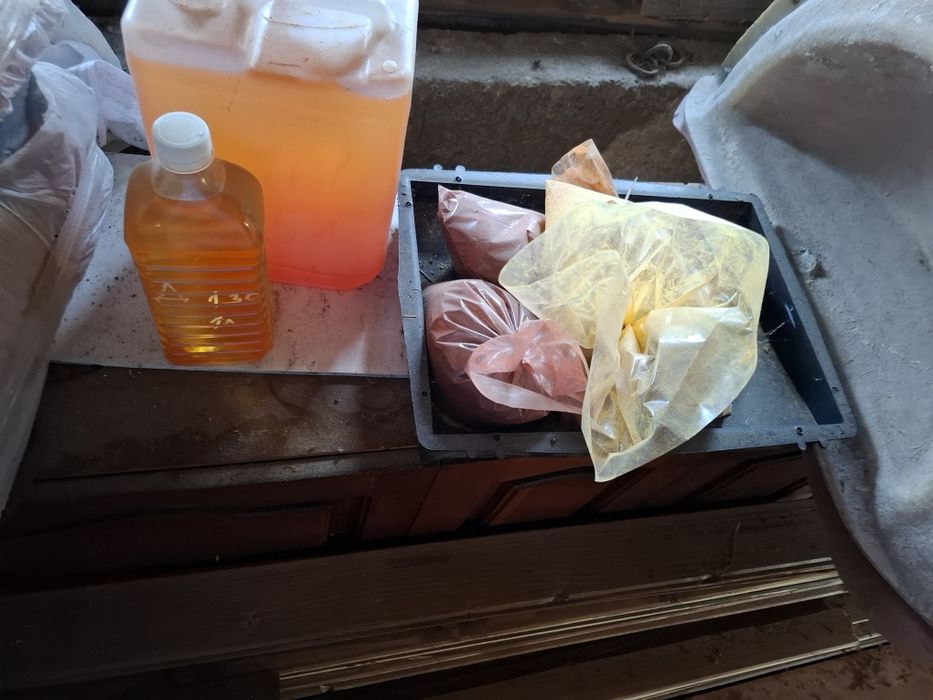 Машини за бетонни изделия, планетарна бетон бъркачка,вибро маса+калъпи