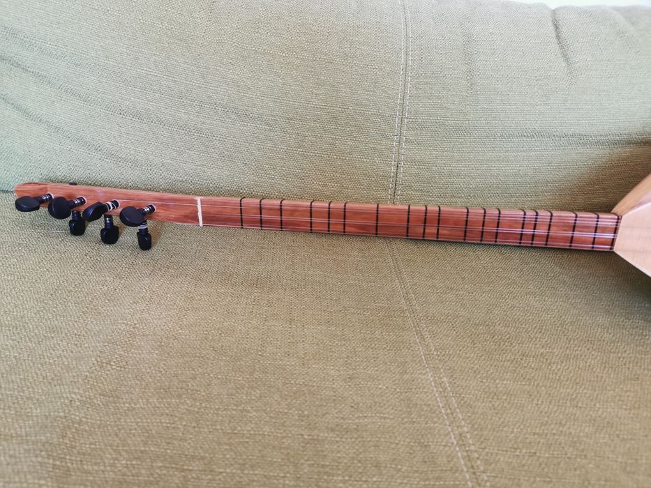 Нов Саз баглама  !