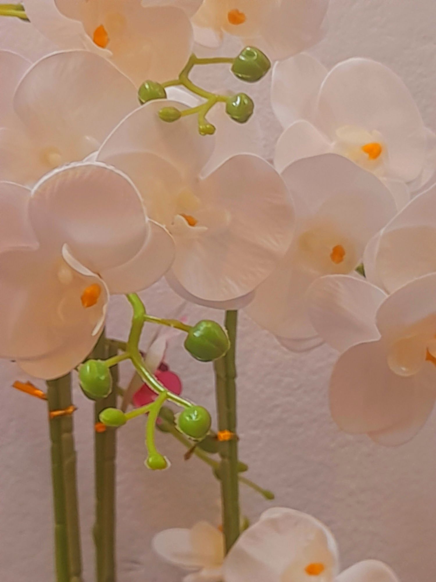 Orhidee artificială cu aspect natural