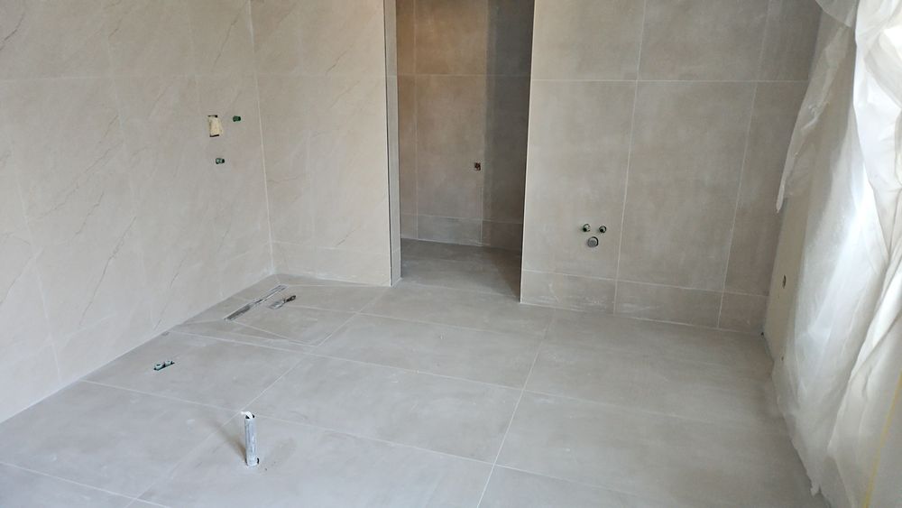 Sc executa amenajari interioare si exterioare