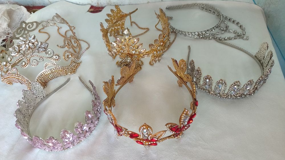 6 turdagi l Diademalar