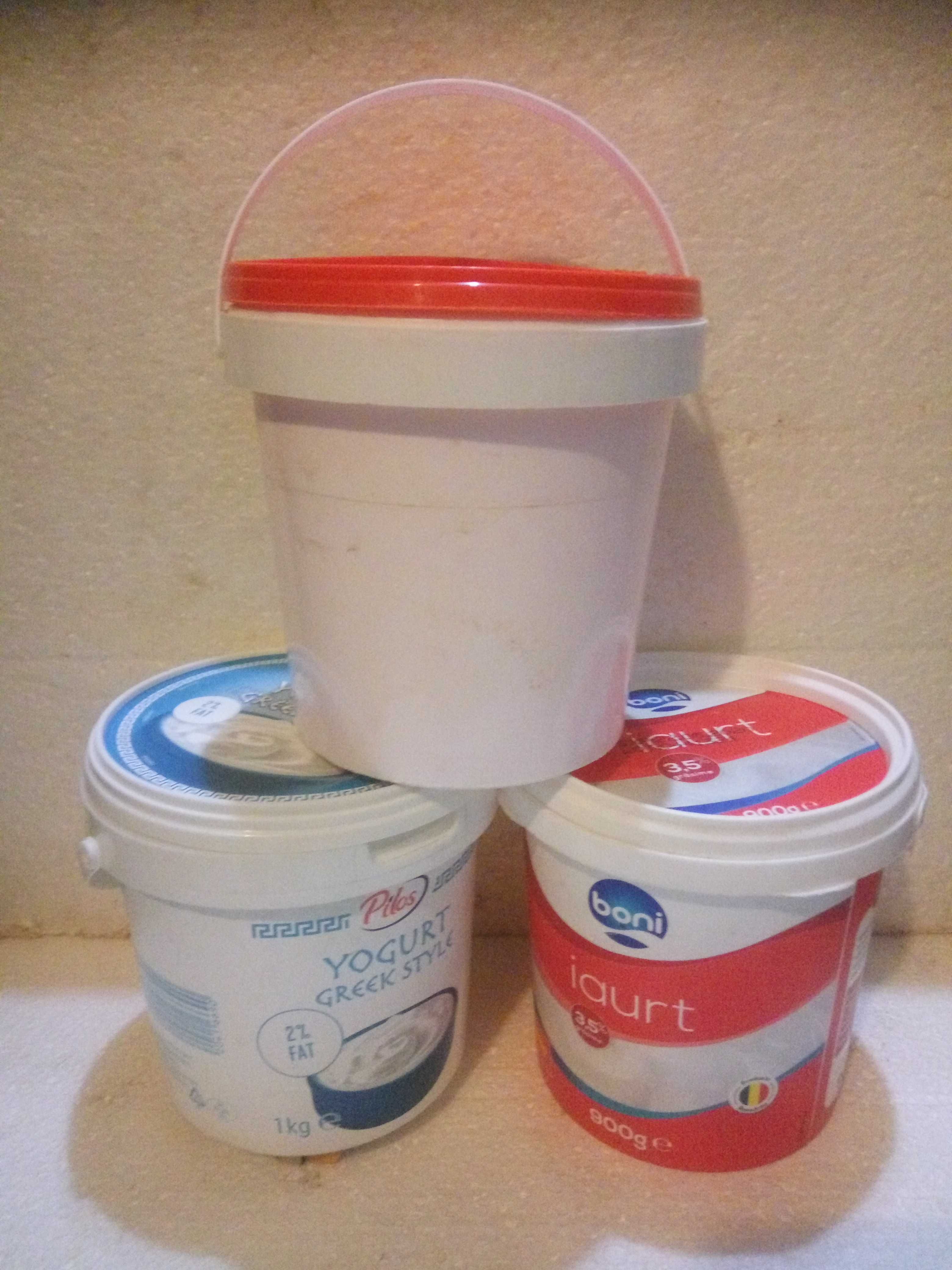 Galeti 1kg cu capac din plastic