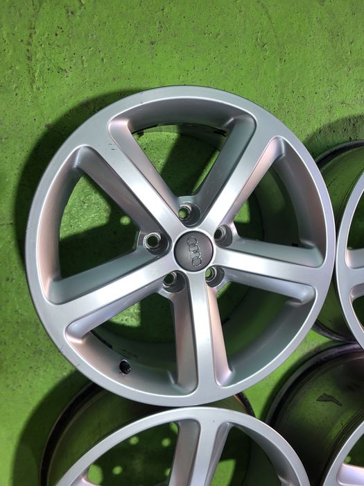17 5x112 Audi A3 a4 лети джанти 5х112