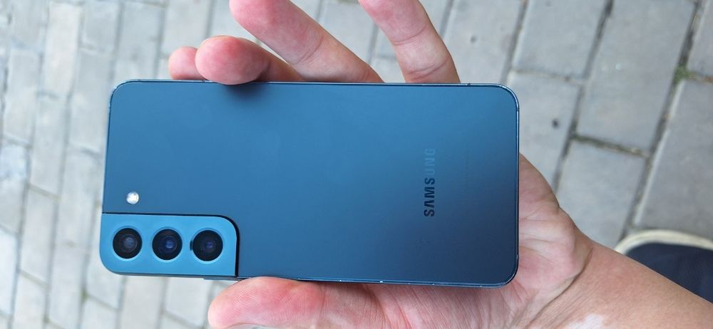 Samsung S22 holat:yaxshi