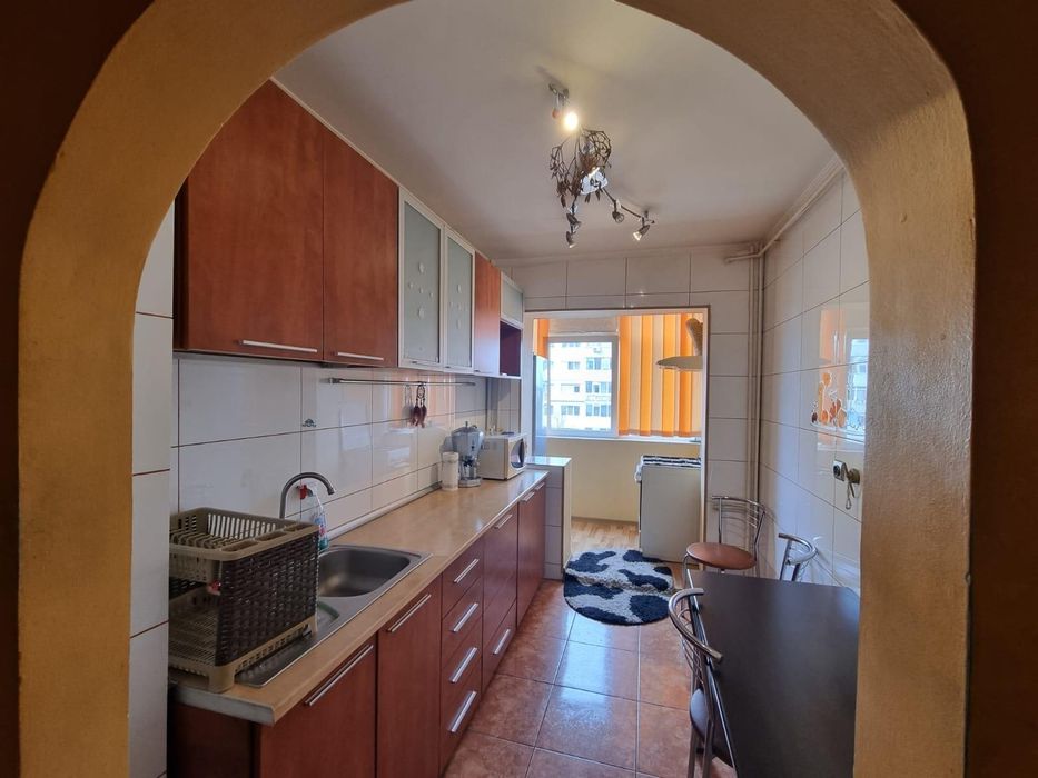 Închiriere apartament 2 camere, Ploiești, zona Vest