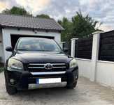 TOYOTA RAV4 / 4x4 / 2.2d