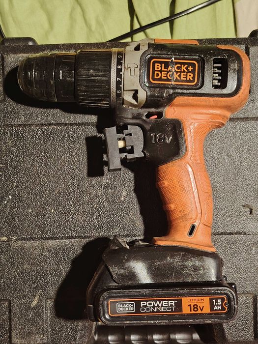BLACK&DECKER Ударен Винтоверт
