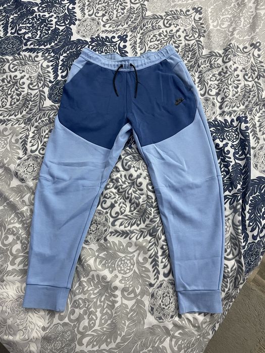 Pantaloni Nike tech fleece