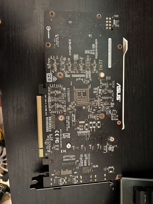 Vand Placa Video nVidia GeForce GTX 1060 3GB GDDR5/192 bit