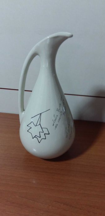Продам советский кувшин с гравировкой