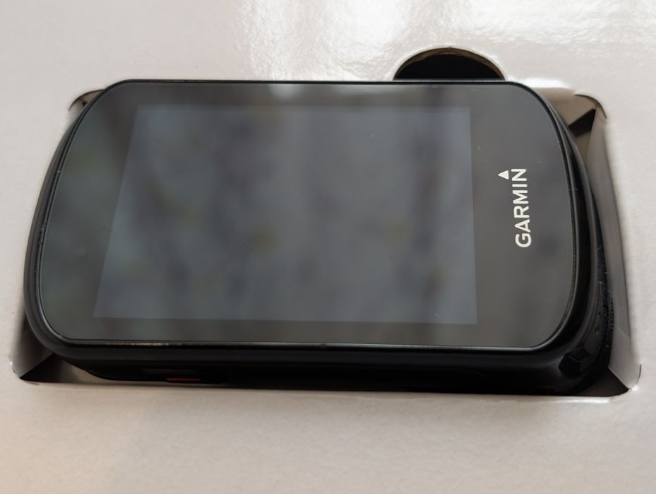 Garmin Edge 830 – ciclocomputer GPS (cutie + montaj ghidon)