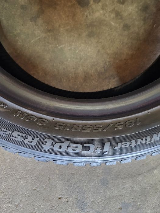 4 anvelope 185 55 R 15 Hankook iarna