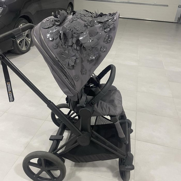 Уникална Количката CYBEX E - Priam