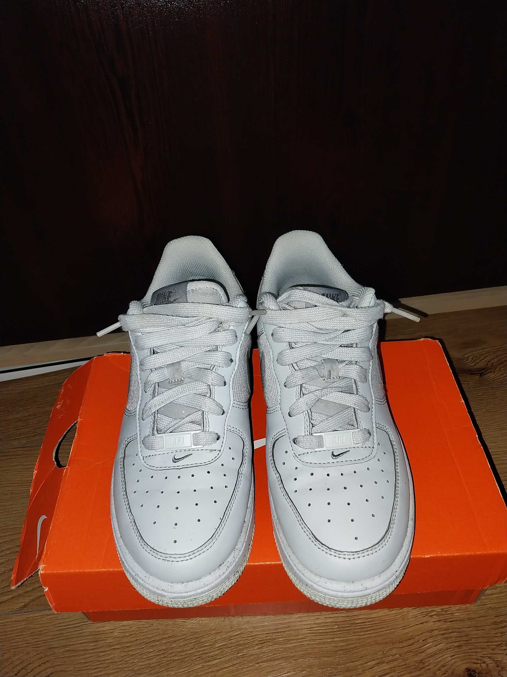 Маратонки NIKE AIR