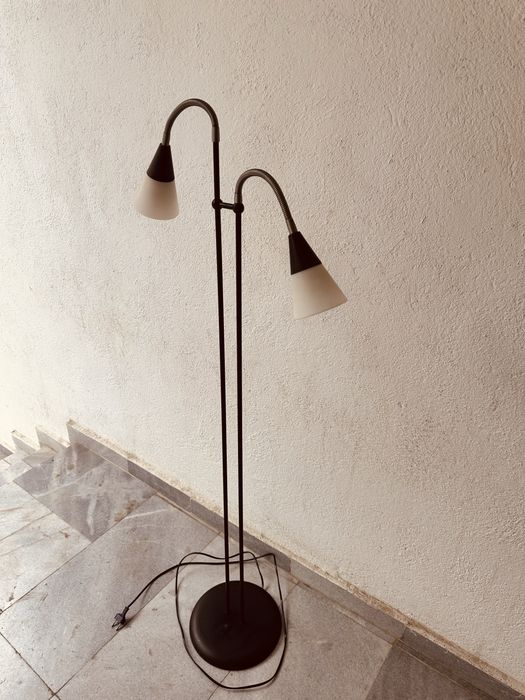 Стояща подова лампа пт 90-те с два плафона – 130 см