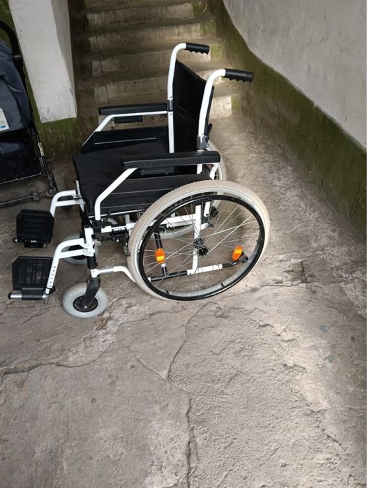 Продам Инвалидную коляску