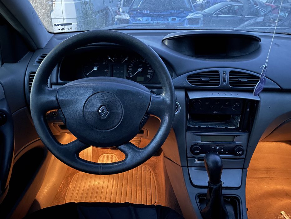 Рено Лагуна 1.9дци 120кс 2005г На Части