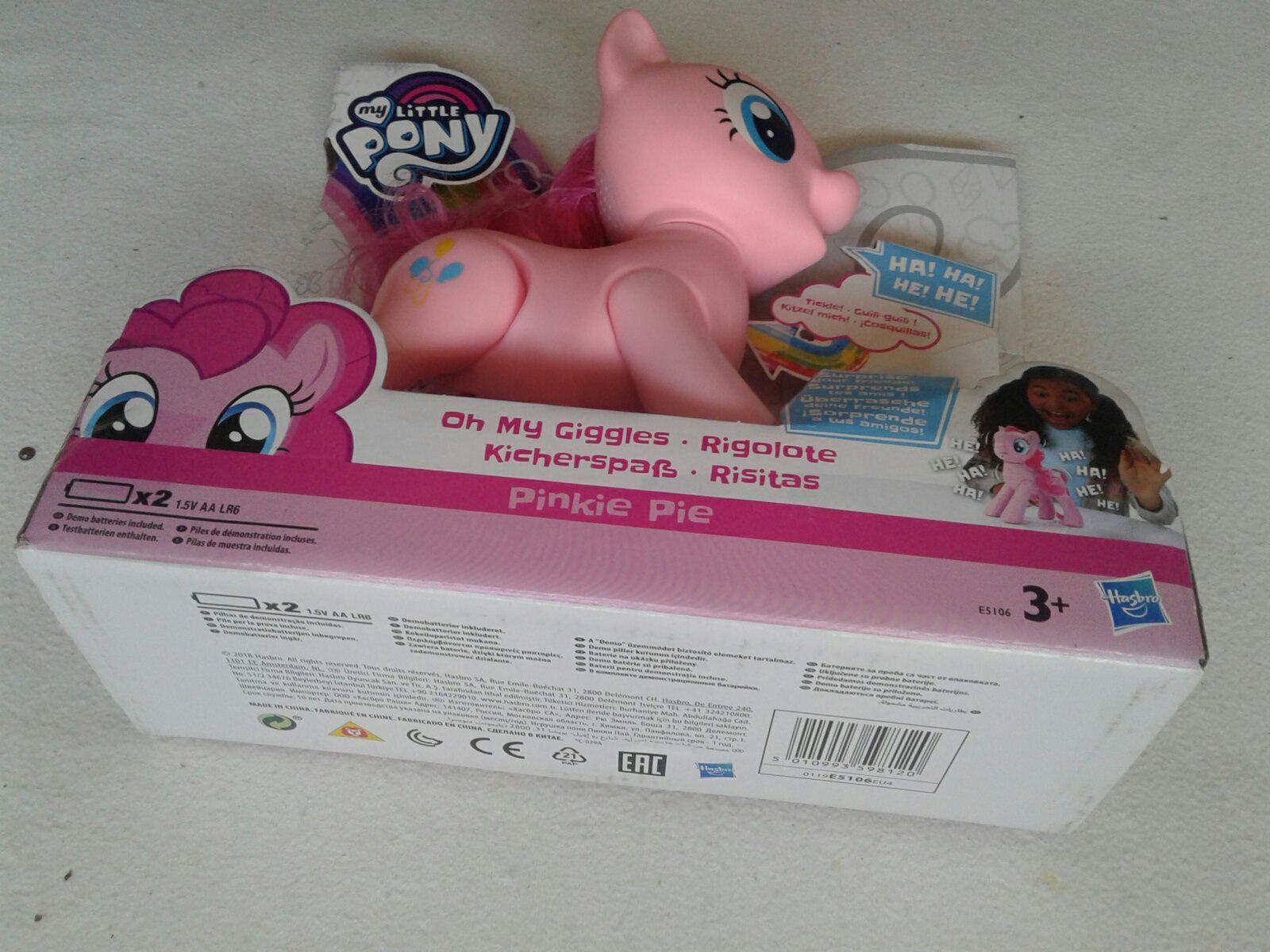 Ponei MLP Pinkie Pie care chicoteste,original Hasbro E5106,nou,sigilat