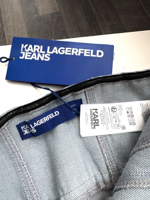 Karl Lagerfeld ново бюстие / топ