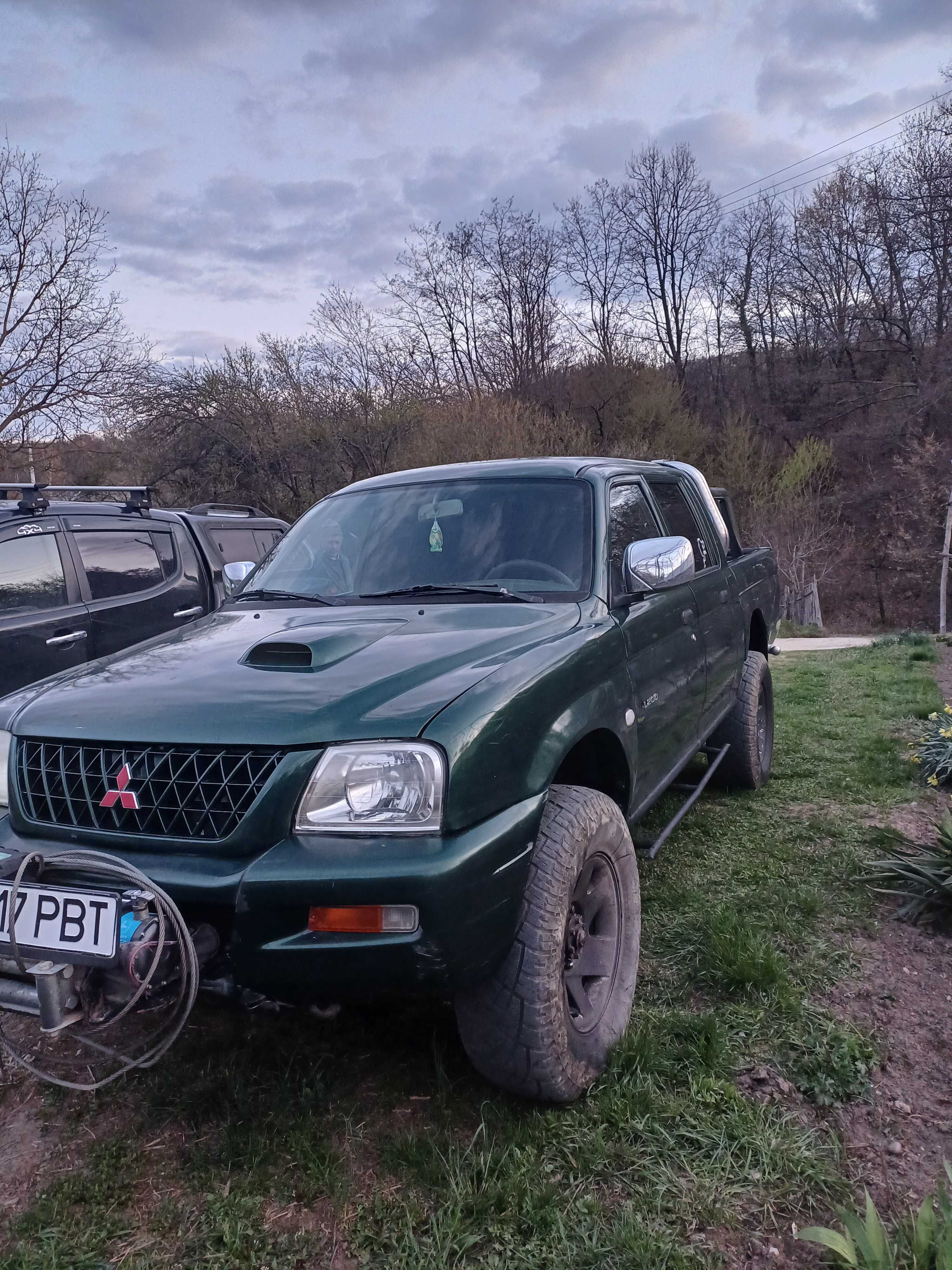 Mitsubishi L200 .